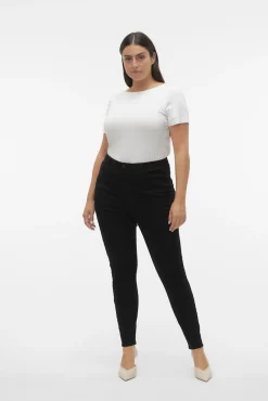 Calças skinny de tamanho grande