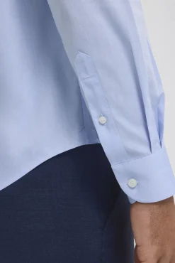 Camisa à medida sem ferro e resistente a nódoas