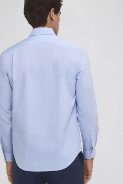 Camisa à medida sem ferro e resistente a nódoas