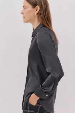 Camisa acetinada