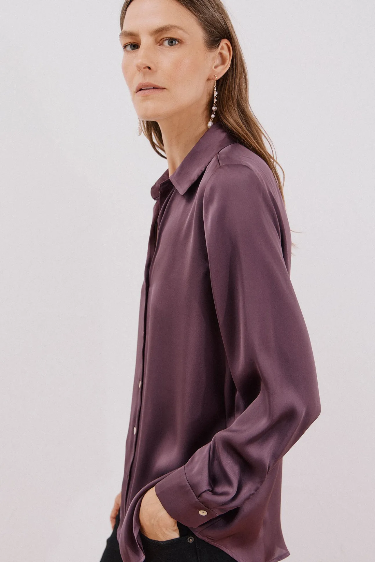 Camisa acetinada