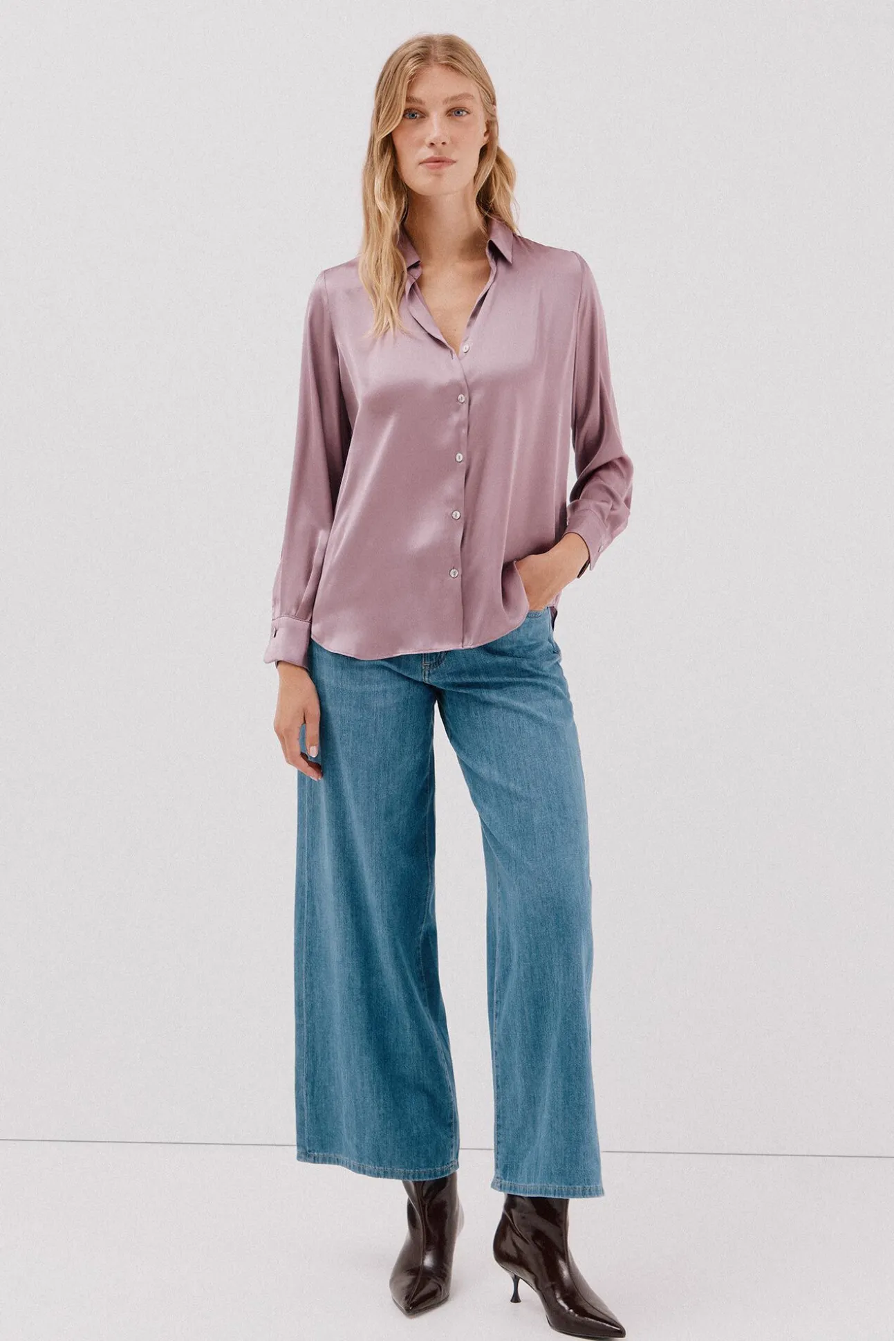 Camisa acetinada
