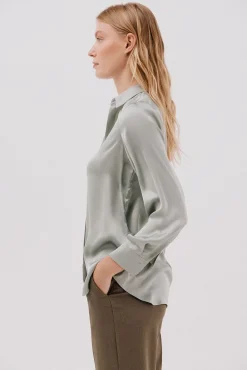 Camisa acetinada
