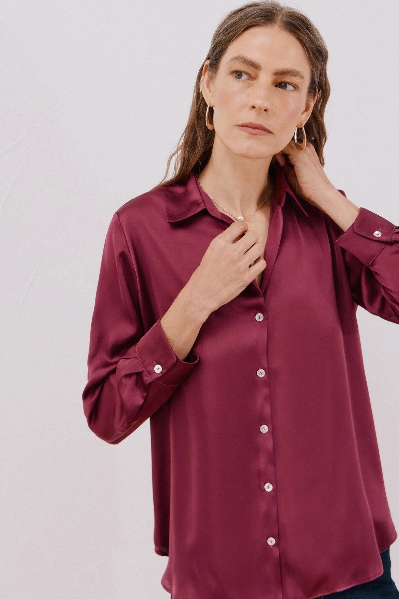 Camisa acetinada