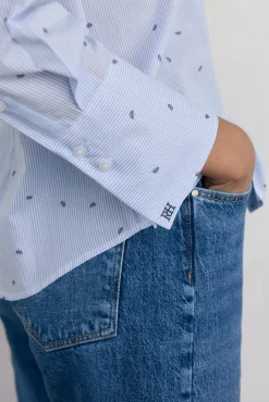 Camisa básica riscas fácil de passar