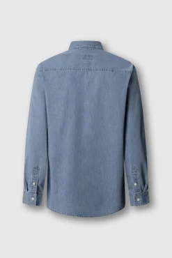 Camisa clássica ajustada.