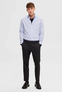 Camisa de algodão orgânico Slim Fit.