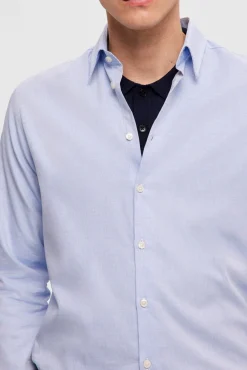 Camisa de algodão orgânico Slim Fit.