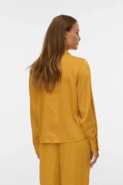 Camisa de cetim de manga comprida