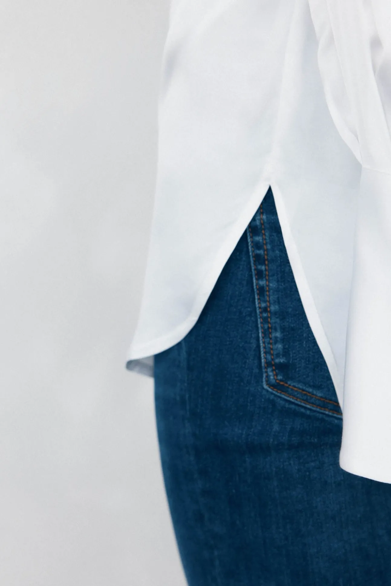 Camisa de cetim oversized