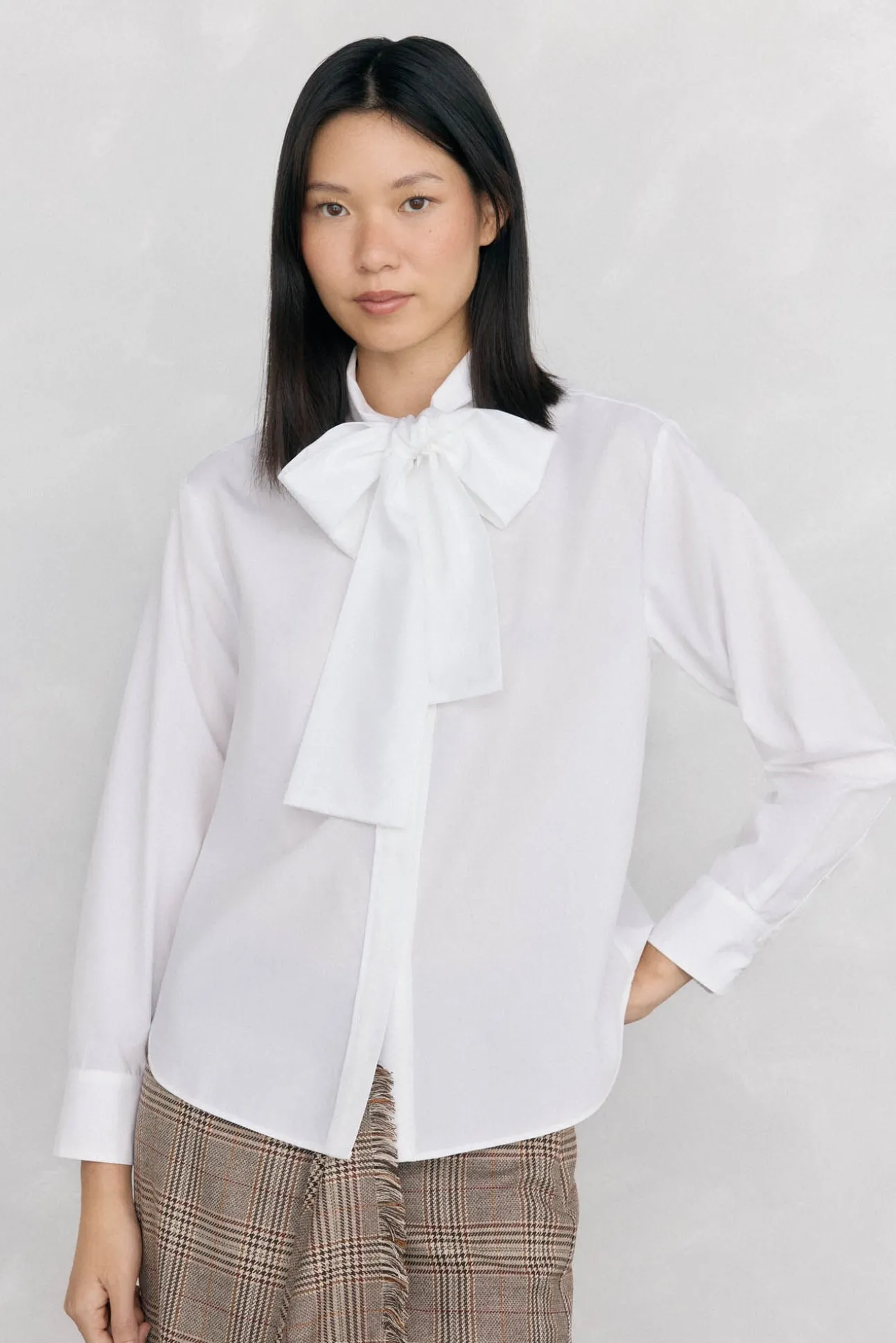 Camisa de laçada largo
