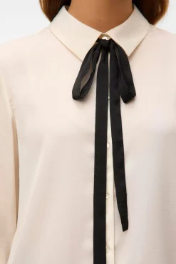 Camisa de manga comprida com laçada