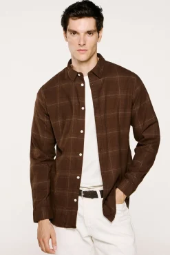 Camisa de manga comprida com corte slim