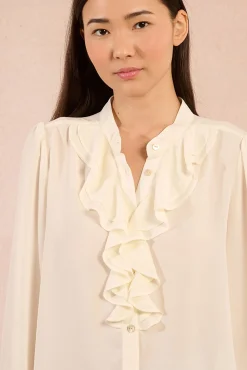 Camisa de manga comprida com detalhe de babados