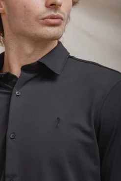 Camisa elástica com haste