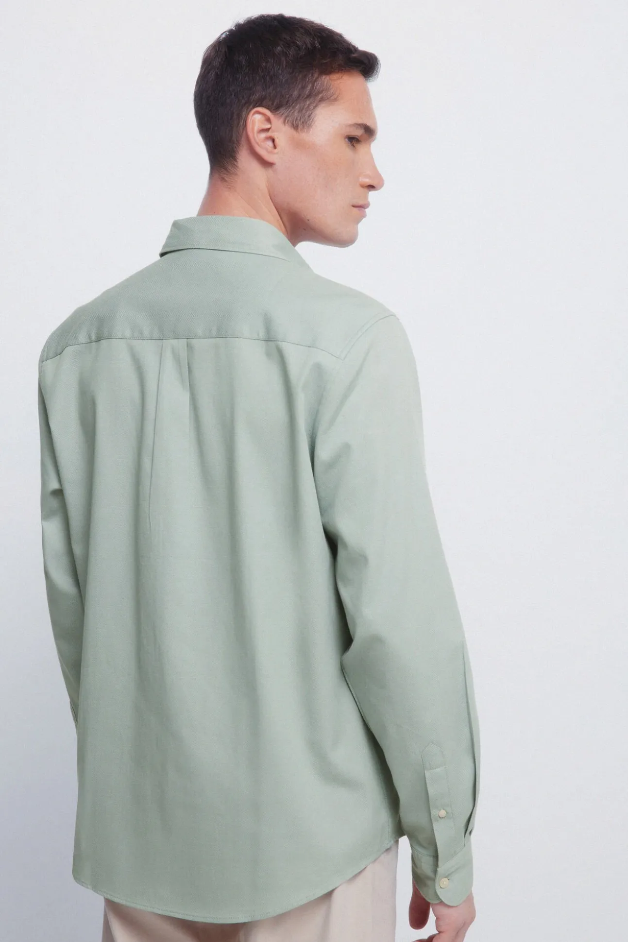 Camisa estruturada bicolor