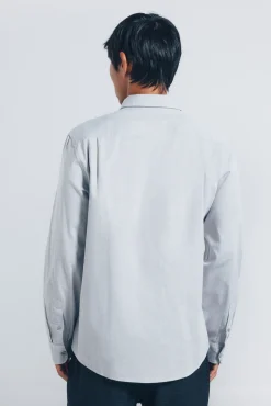 Camisa estruturada de fácil cuidado