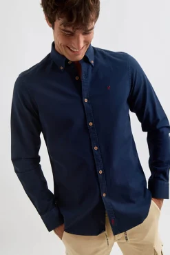 Camisa estruturada tingida em tecido