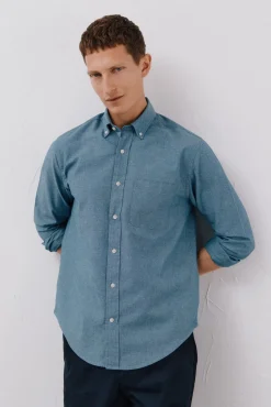 Camisa jeans com bolso