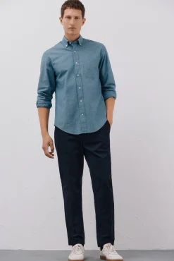 Camisa jeans com bolso