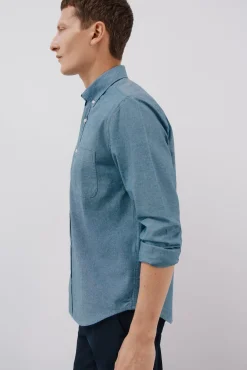 Camisa jeans com bolso