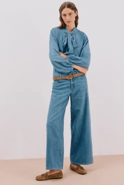 Camisa jeans com laço