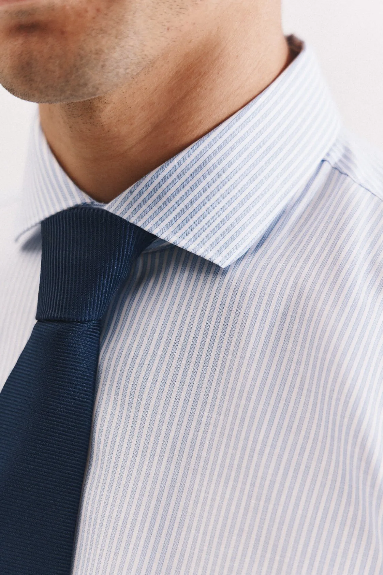 Camisa ottoman corte slim fácil de engomar