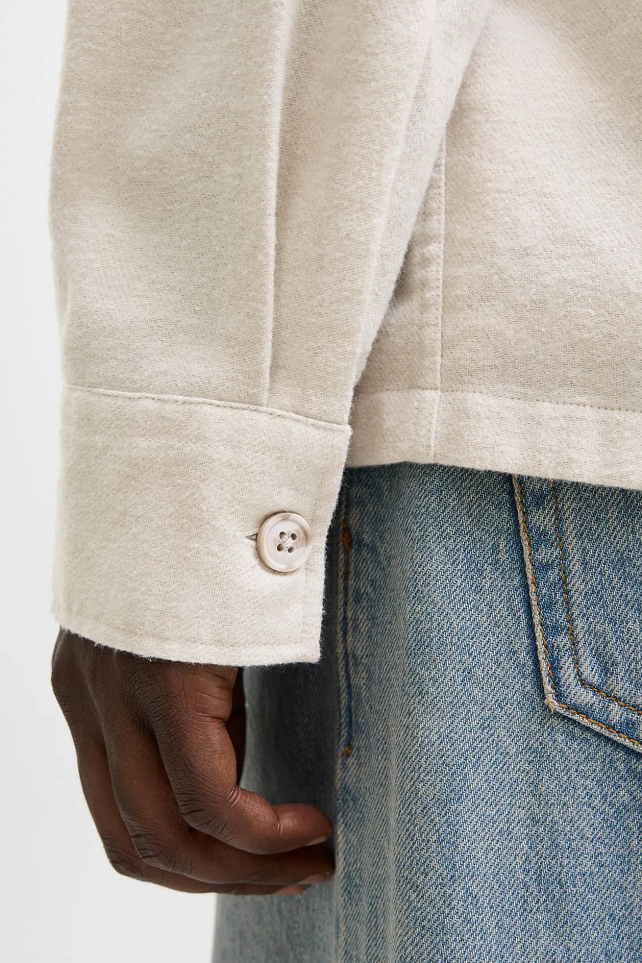 Camisa oversize com corte descontraído
