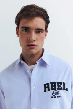 Camisa Oxford bordada