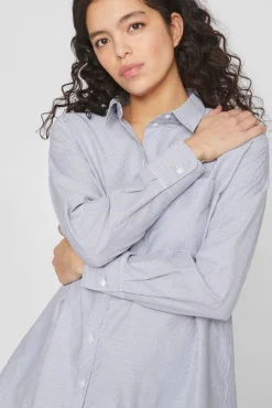 Camisa Oxford com bolso