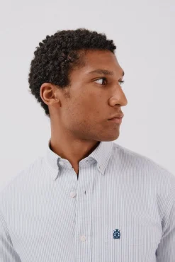 Camisa oxford listrada com vela
