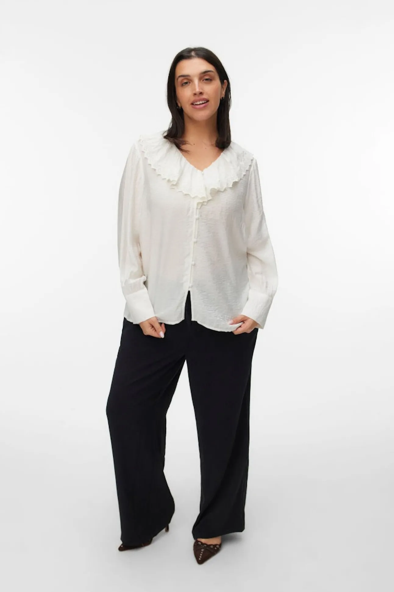 Camisa plus size com gola folho