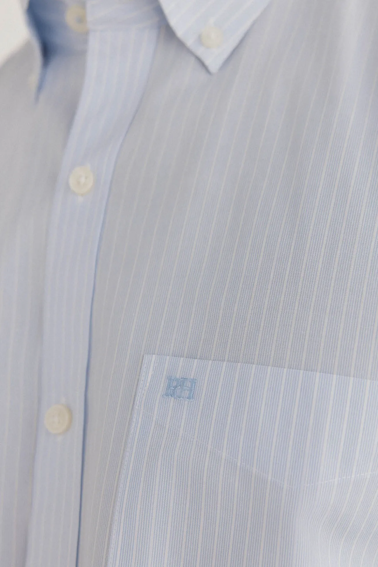 Camisa riscas que não pode ser passada a ferro + resistente a manchas