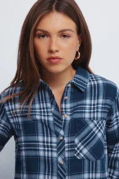 Camisa xadrez lurex com bolso