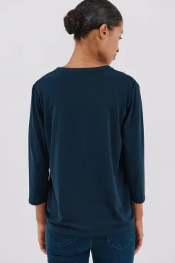 Camiseta básica decote mandarim