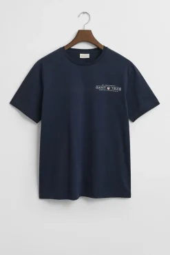 Camiseta com estampado gráfica