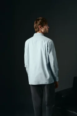 Camiseta de algodão e linho
