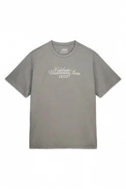 Camiseta gráfica lavada