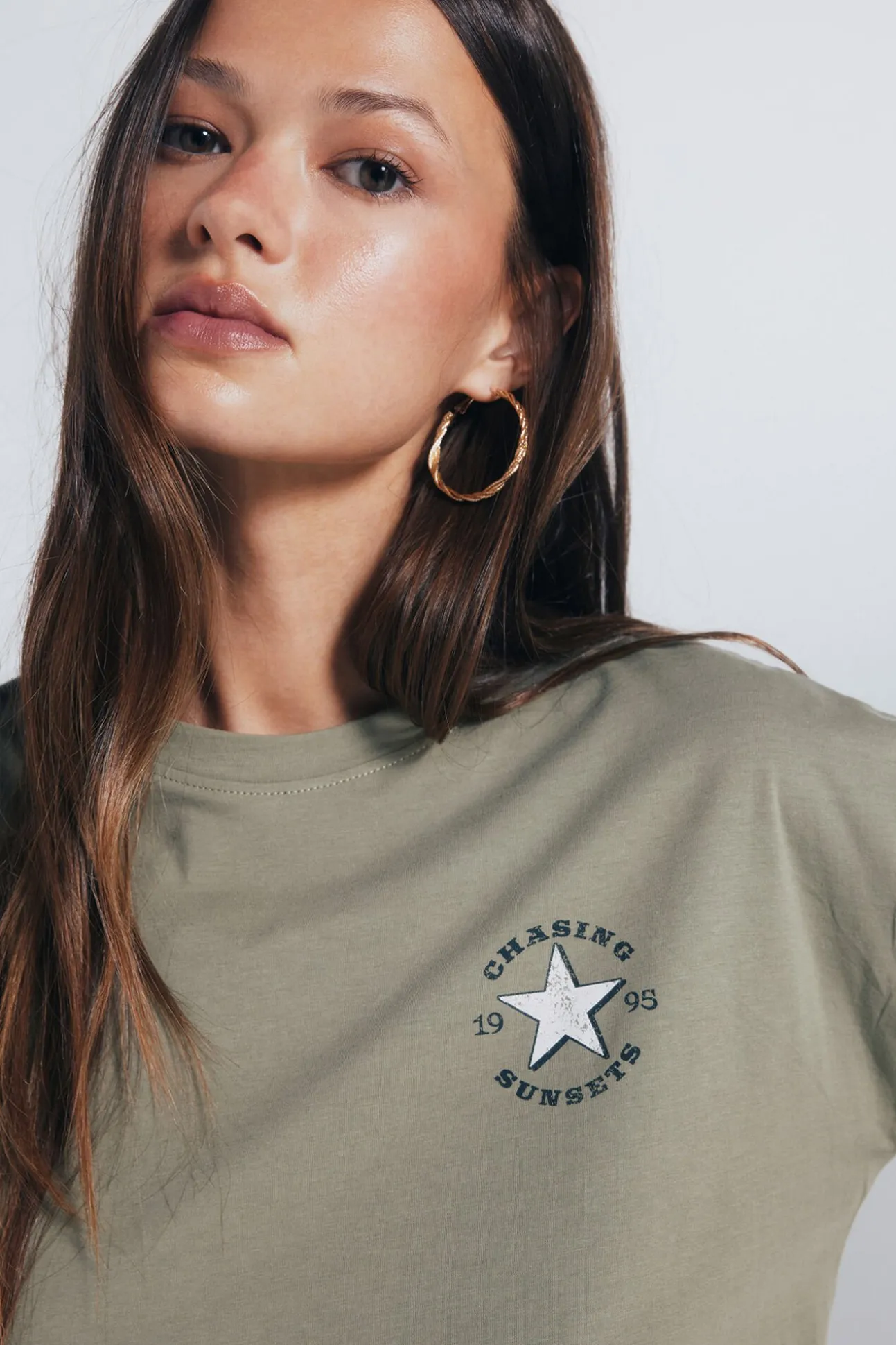 Camiseta gráfica ocidental