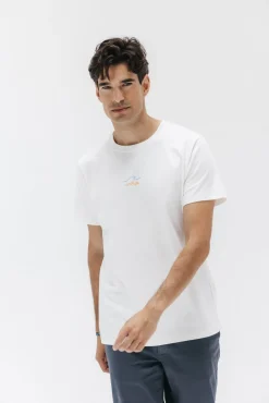 Camiseta O mar cura tudo