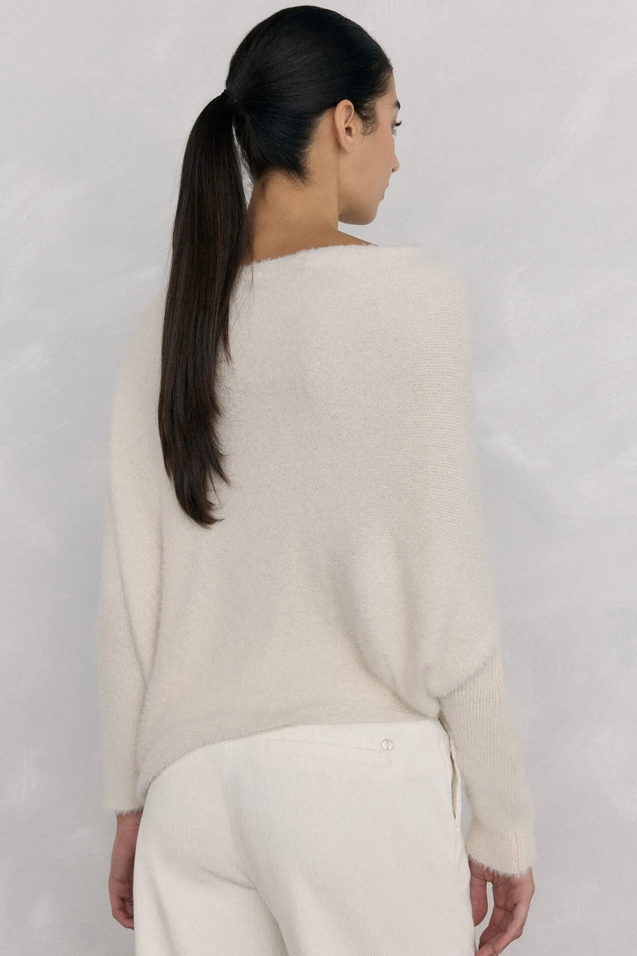 Camisola assimétrico com fio brilhante