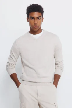 Camisola básico com gola em V
