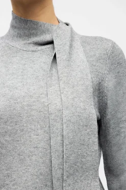 Camisola com laço macio
