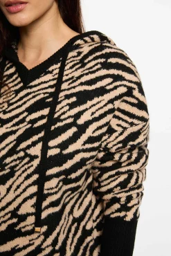 Camisola curto com capuz