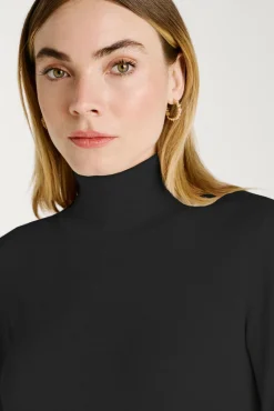 Camisola de gola alta com viscose
