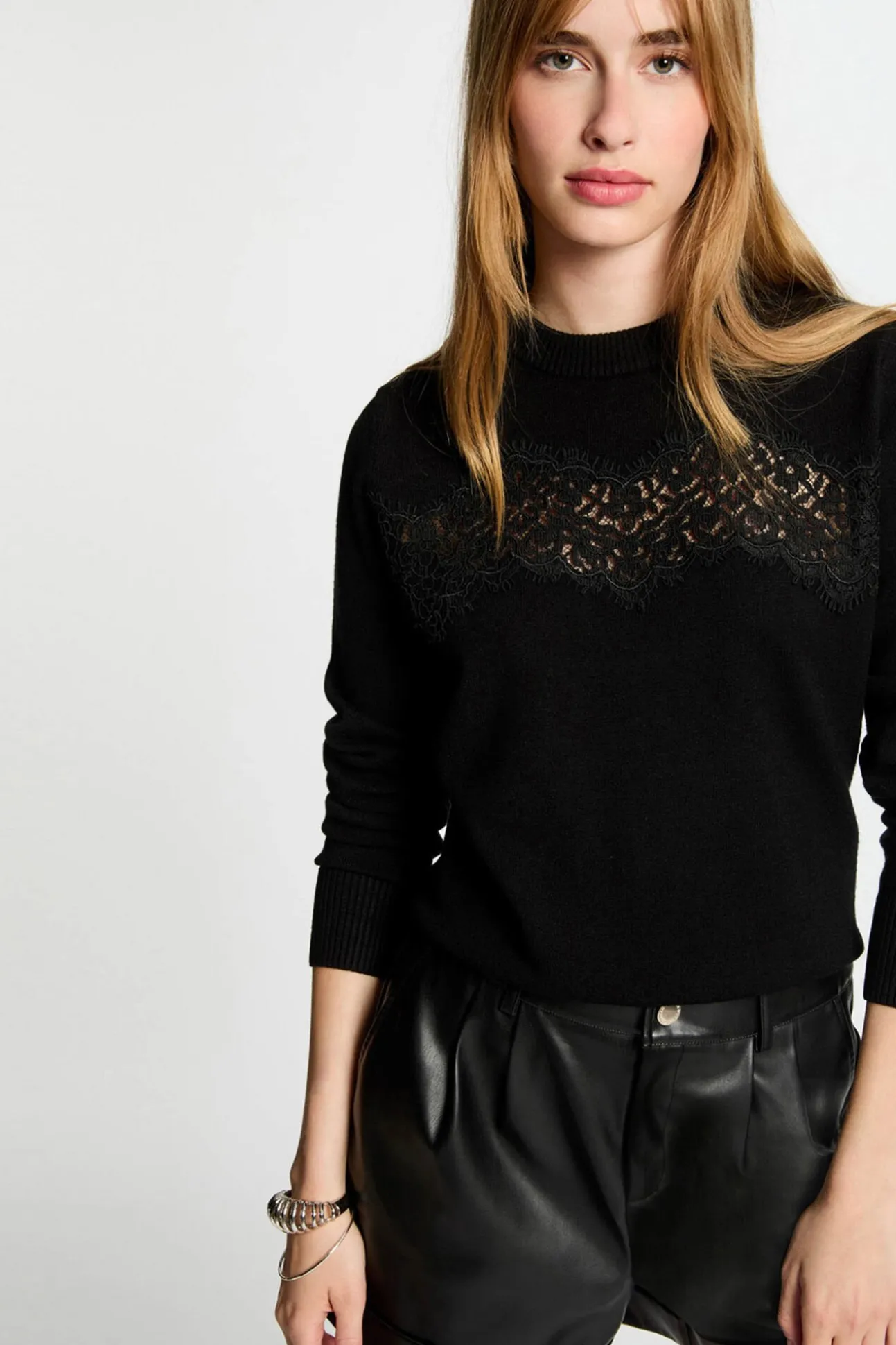 Camisola de gola redonda