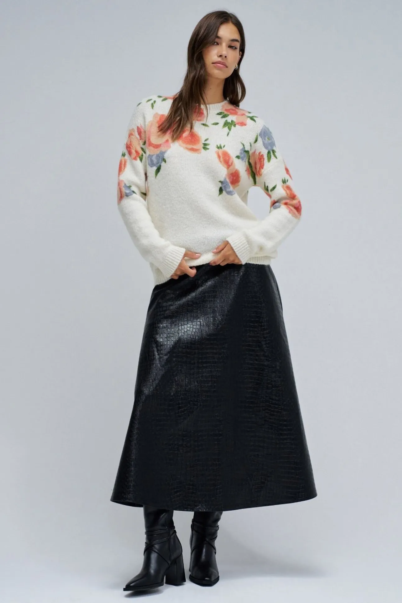 Camisola de lã e mohair com estampado floral