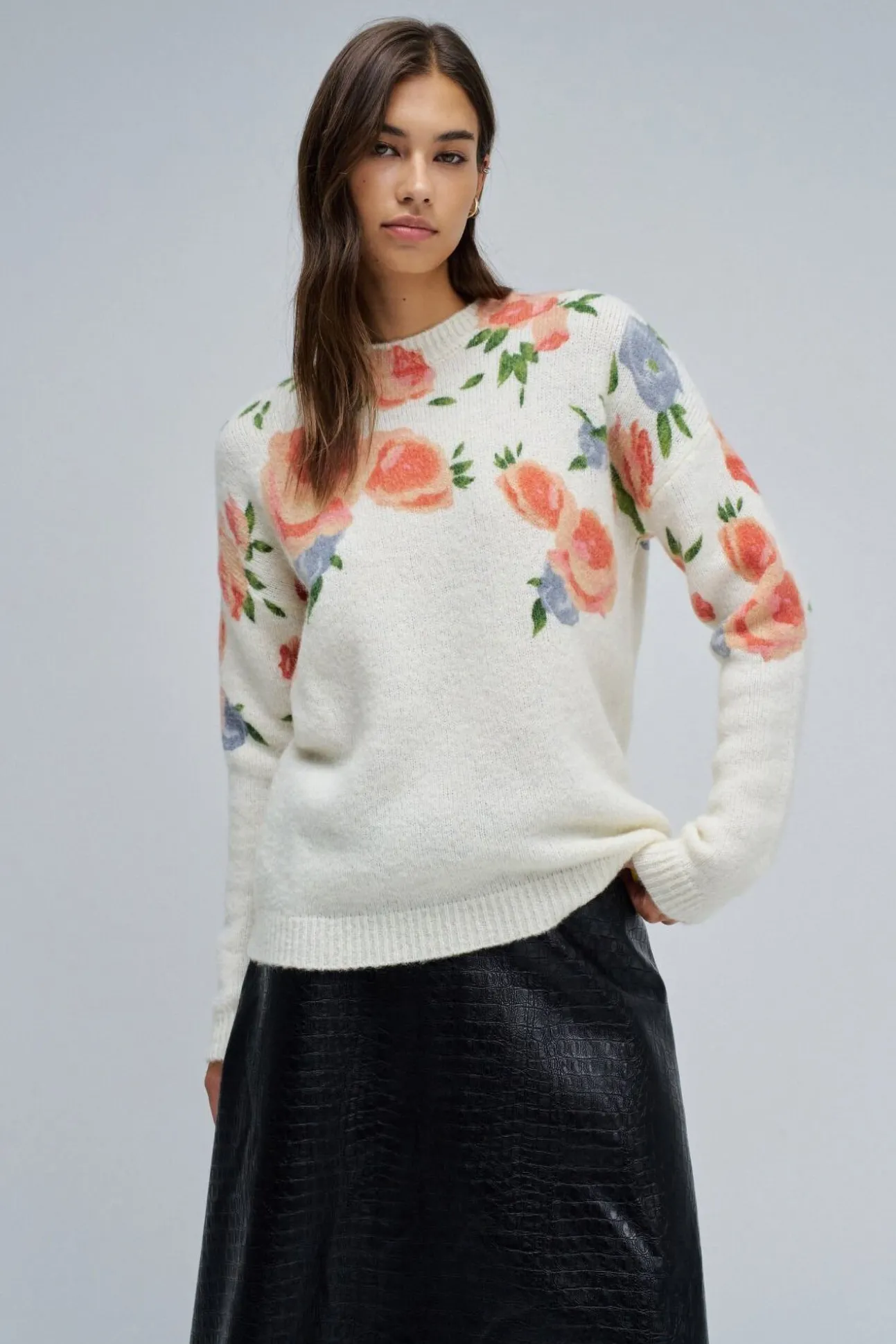 Camisola de lã e mohair com estampado floral