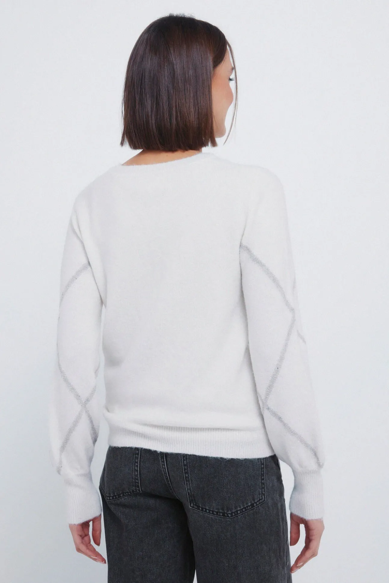 Camisola de lantejoulas com diamantes