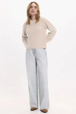 Camisola de malha com detalhe de punho
